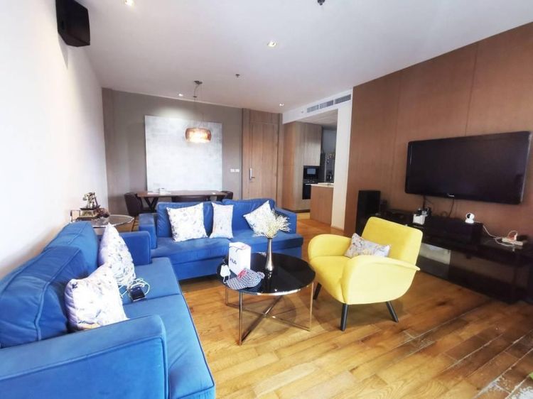 ตกแต่งครบ อื่นๆ 152 ตร.ม. 2 ห้องนอน 3 ห้องน้ำ คอนโดสำหรับ ขายใน คลองเตยเหนือ