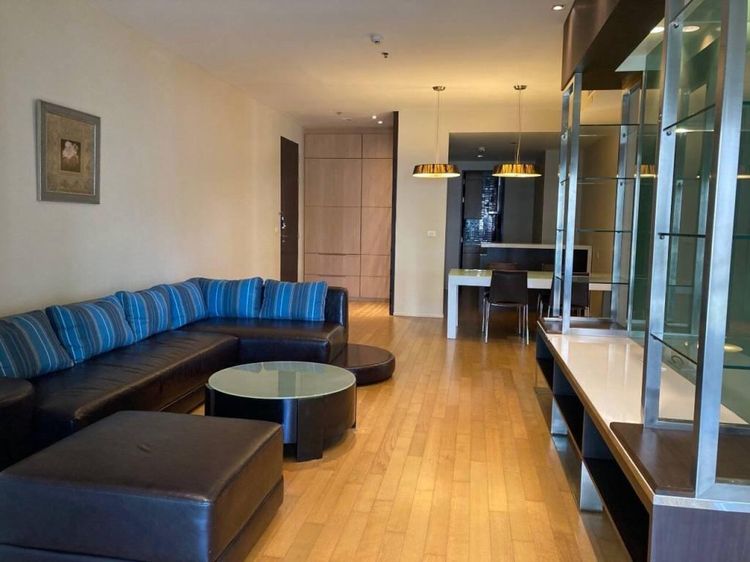 ตกแต่งครบ อื่นๆ 220 ตร.ม. 3 ห้องนอน 3 ห้องน้ำ คอนโดสำหรับ ขายใน คลองเตยเหนือ รูปที่ 3