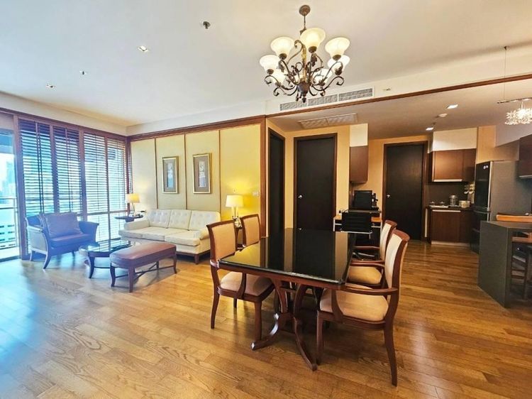 ตกแต่งครบ อื่นๆ 113 ตร.ม. 2 ห้องนอน 2 ห้องน้ำ คอนโดสำหรับ ขายใน คลองเตยเหนือ รูปที่ 2