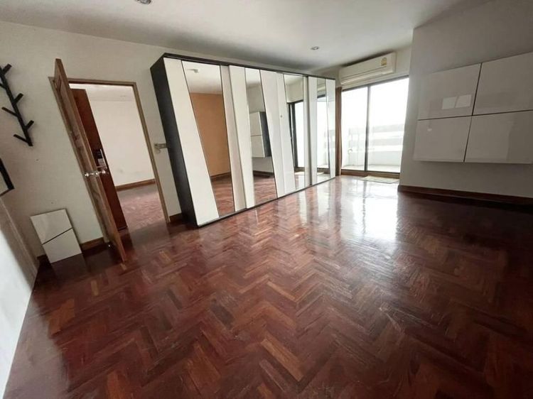 อื่นๆ 66 ตร.ม. 1 ห้องนอน 2 ห้องน้ำ คอนโดสำหรับ ขายใน ถนนพญาไท