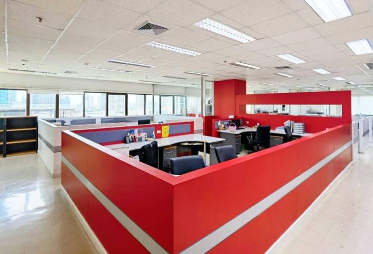 284 ตร.ม. 10 ห้องนอน 2 ห้องน้ำ สำนักงานสำหรับ ขาย &amp; เช่าใน คลองตันเหนือ รูปที่ 3