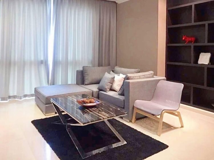 ตกแต่งครบ อื่นๆ 325 ตร.ม. 4 ห้องนอน 4 ห้องน้ำ คอนโดสำหรับ ขายใน คลองเตย รูปที่ 2