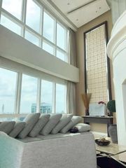 325 ตร.ม. 4 ห้องนอน 4 ห้องน้ำ คอนโดสำหรับ ขายใน คลองเตย