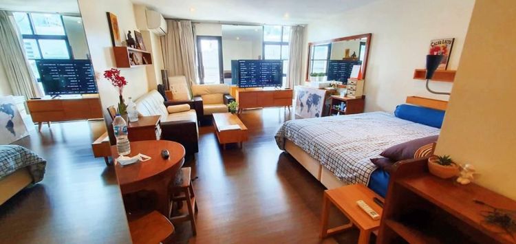 ตกแต่งครบ 2010 อื่นๆ 35 ตร.ม. สตูดิโอ 1 ห้องน้ำ คอนโดสำหรับ ขายใน สีลม