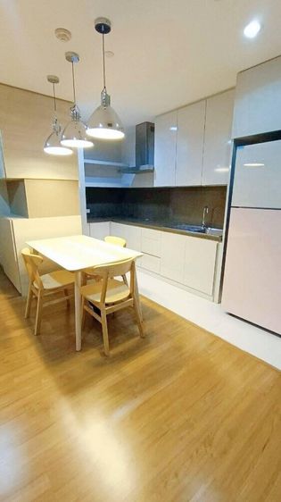 ตกแต่งครบ อื่นๆ 100 ตร.ม. 2 ห้องนอน 2 ห้องน้ำ คอนโดสำหรับ ขาย & เช่าใน ลุมพินี รูปที่ 3