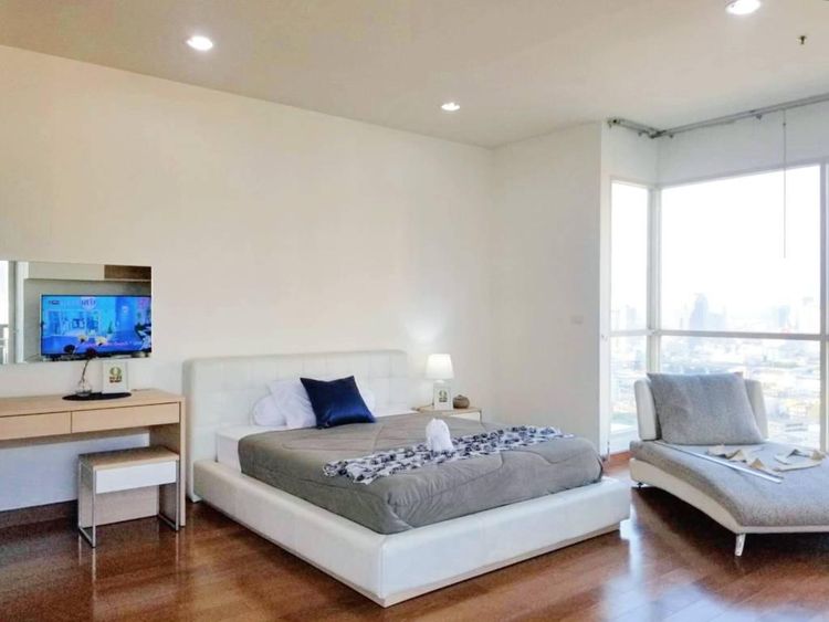 ตกแต่งครบ AP (Thailand) 52 ตร.ม. 1 ห้องนอน 1 ห้องน้ำ คอนโดสำหรับ ขายใน ลุมพินี รูปที่ 3