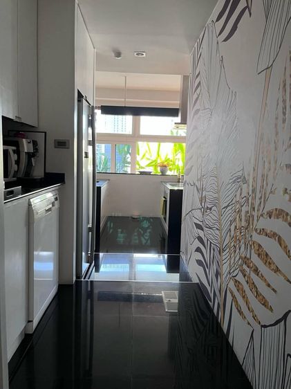 ตกแต่งครบ อื่นๆ 229 ตร.ม. 2 ห้องนอน 3 ห้องน้ำ คอนโดสำหรับ ขายใน คลองเตย รูปที่ 3