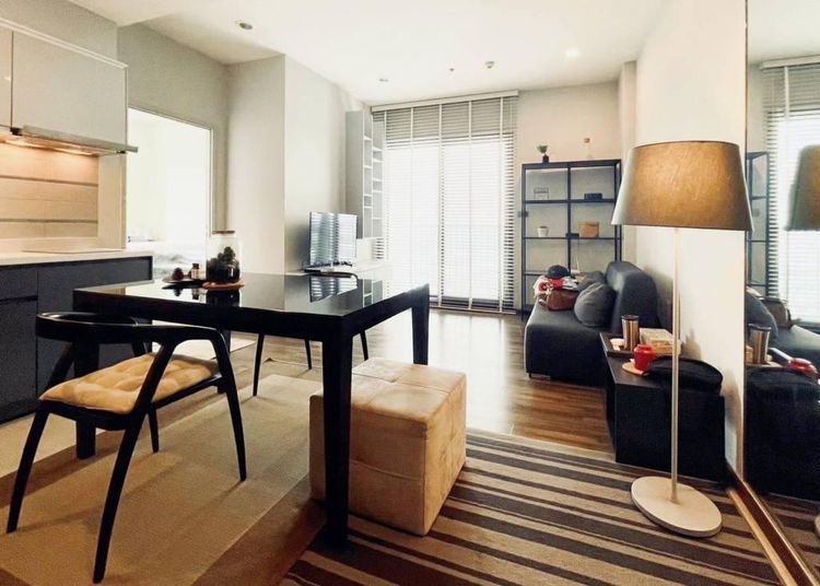 ตกแต่งครบ Sansiri 45 ตร.ม. 1 ห้องนอน 1 ห้องน้ำ คอนโดสำหรับ ขายใน พระโขนงเหนือ