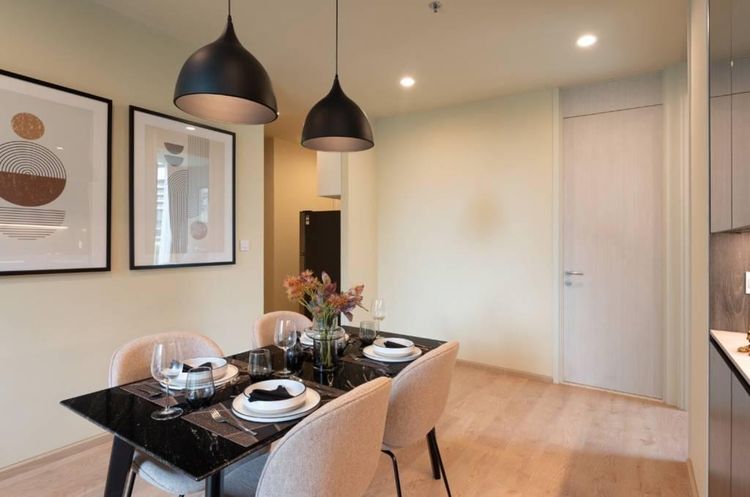 ตกแต่งครบ Noble Development 68 ตร.ม. 2 ห้องนอน 2 ห้องน้ำ คอนโดสำหรับ ขายใน คลองเตยเหนือ