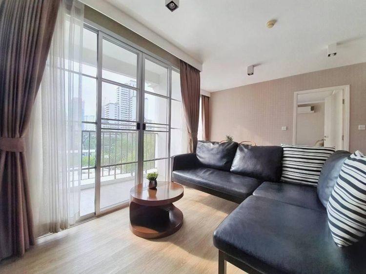 ตกแต่งครบ Major Development 65 ตร.ม. 2 ห้องนอน 2 ห้องน้ำ คอนโดสำหรับ ขายใน คลองตันเหนือ