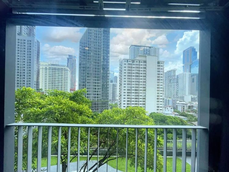 ตกแต่งครบ Ananda Development 30 ตร.ม. 1 ห้องนอน 1 ห้องน้ำ คอนโดสำหรับ ขายใน ถนนพญาไท รูปที่ 4