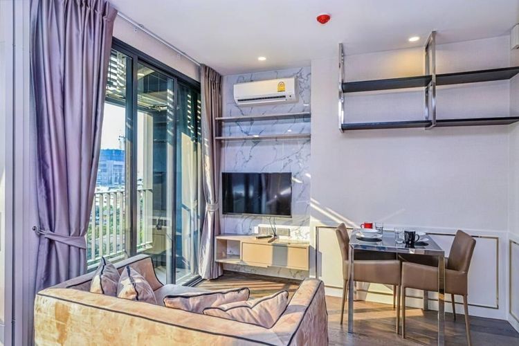 ตกแต่งครบ Ananda Development 30 ตร.ม. 1 ห้องนอน 1 ห้องน้ำ คอนโดสำหรับ ขายใน ถนนพญาไท