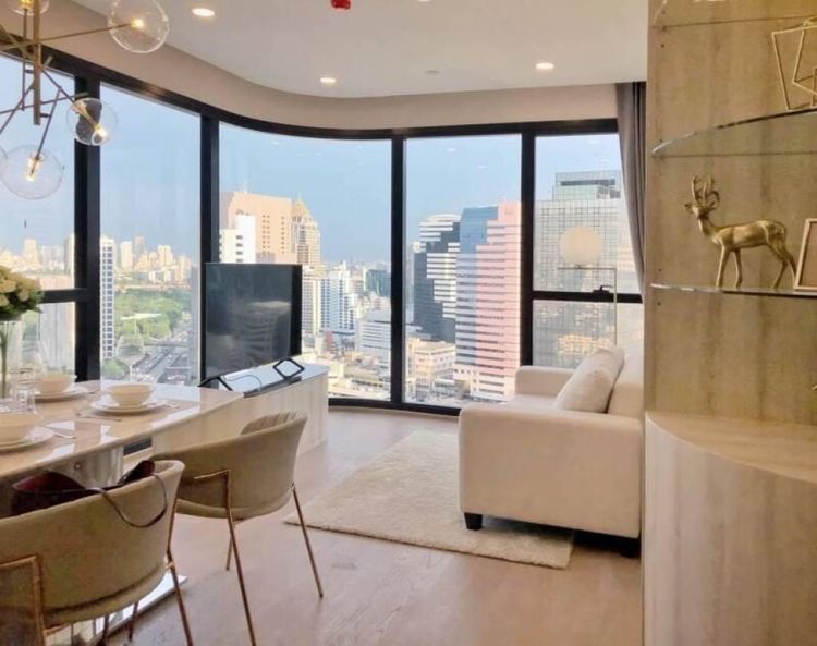 2 bed 1 bath 55 Sqm Ashton Chula Silom