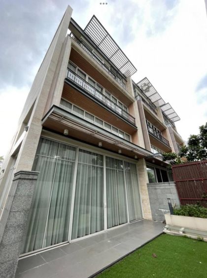 ตกแต่งครบ อื่นๆ 380 ตร.ม. 3 ห้องนอน 5 ห้องน้ำ ทาวน์เฮาส์สำหรับ ขาย &amp; เช่าใน คลองตันเหนือ รูปที่ 2