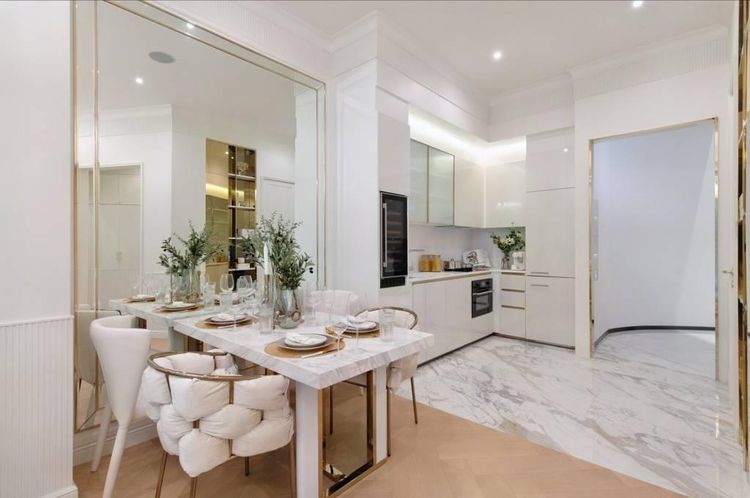 2025 อื่นๆ 80 ตร.ม. 1 ห้องนอน 1 ห้องน้ำ คอนโดสำหรับ ขายใน คลองตันเหนือ รูปที่ 3