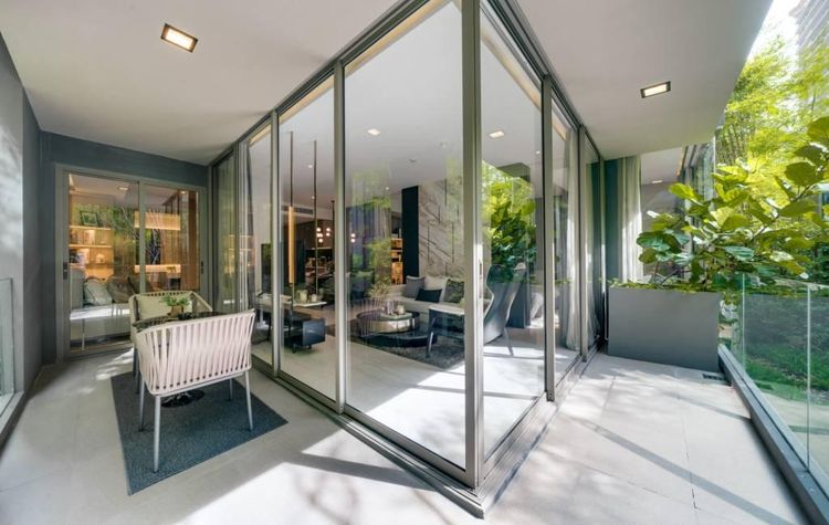 ตกแต่งครบ 2020 อื่นๆ 69 ตร.ม. 2 ห้องนอน 2 ห้องน้ำ คอนโดสำหรับ ขายใน คลองตันเหนือ รูปที่ 2