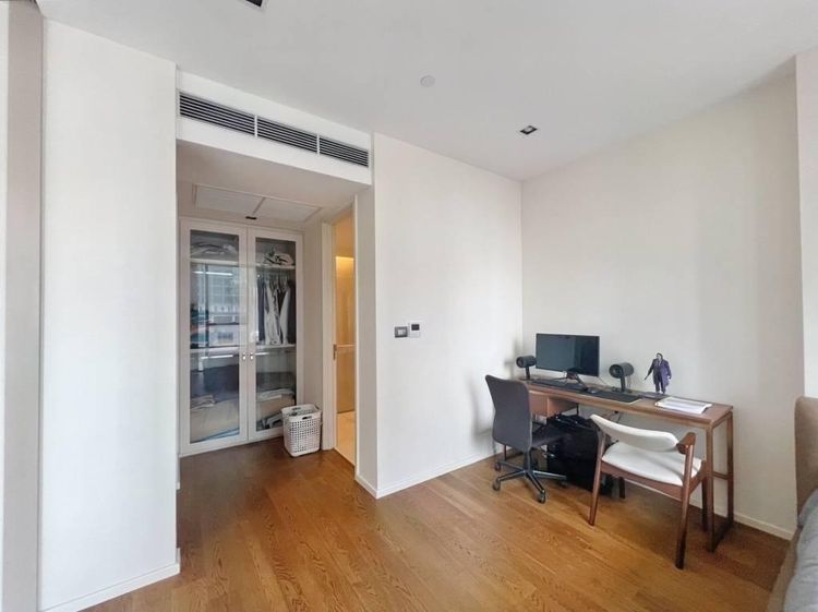 1 ห้องนอน 1 ห้องน้ำ 61 ตร.ม. The Bangkok Sathorn