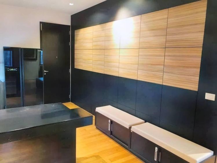 ตกแต่งครบ อื่นๆ 161 ตร.ม. 3 ห้องนอน 3 ห้องน้ำ คอนโดสำหรับ ขายใน คลองเตยเหนือ รูปที่ 4