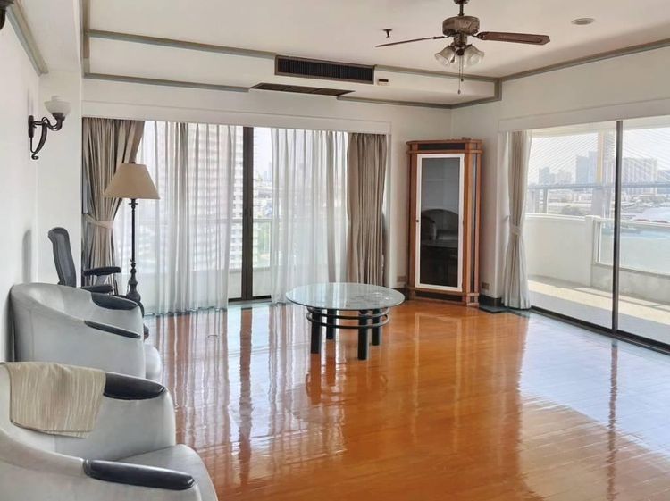 ตกแต่งครบ 2010 อื่นๆ 245 ตร.ม. 2 ห้องนอน 2 ห้องน้ำ คอนโดสำหรับ ขายใน บางโคล่