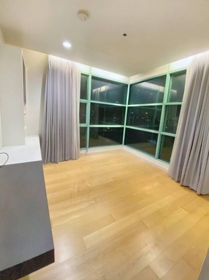 ตกแต่งครบ อื่นๆ 252 ตร.ม. 4 ห้องนอน 4 ห้องน้ำ คอนโดสำหรับ ขายใน วัดพระยาไกร รูปที่ 4