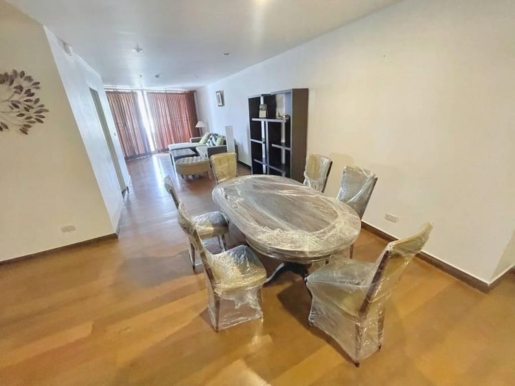 ตกแต่งครบ 2010 อื่นๆ 121 ตร.ม. 2 ห้องนอน 2 ห้องน้ำ คอนโดสำหรับ ขาย &amp; เช่าใน คลองเตยเหนือ รูปที่ 2