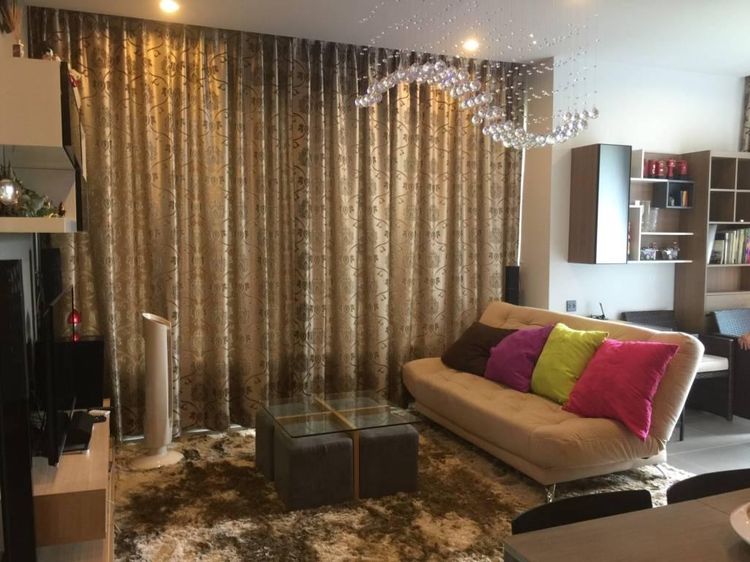 67 ตร.ม. 2 ห้องนอน 2 ห้องน้ำ คอนโดสำหรับ ขายใน จอมพล