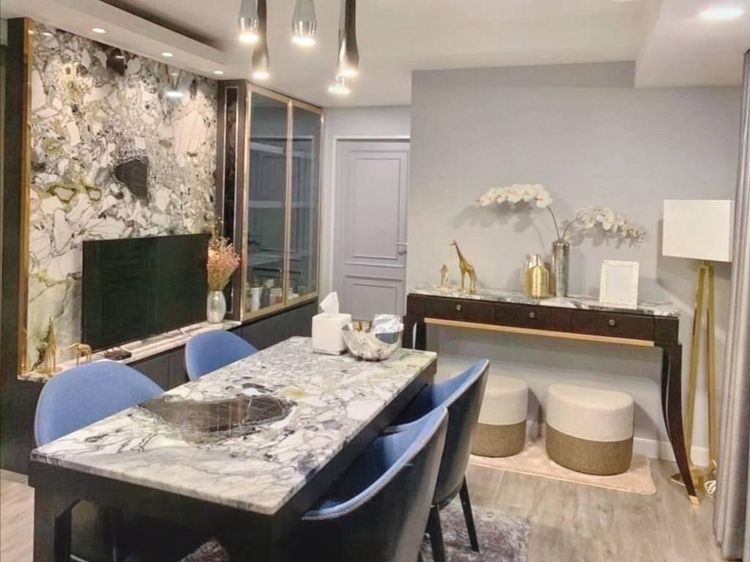 95 ตร.ม. 2 ห้องนอน 2 ห้องน้ำ คอนโดสำหรับ ขายใน พระโขนง