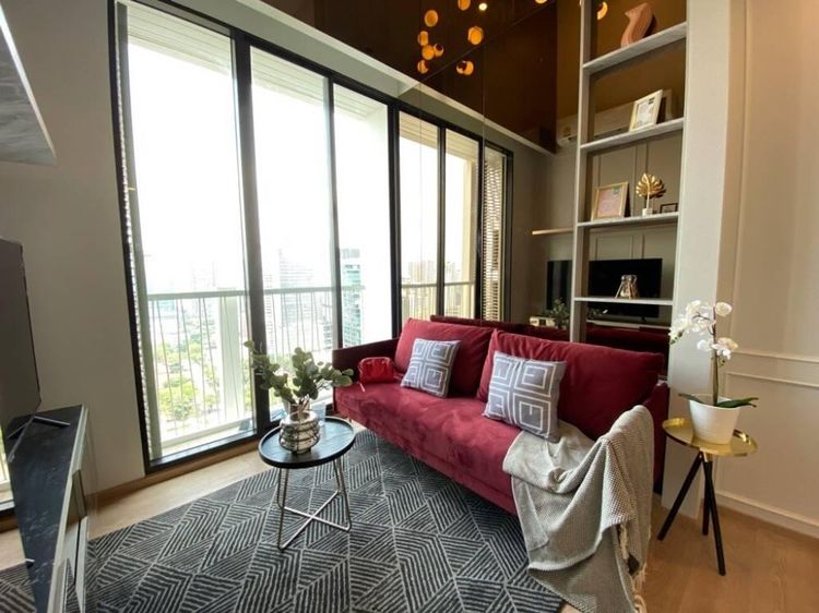 ตกแต่งครบ Noble Development 50 ตร.ม. 2 ห้องนอน 1 ห้องน้ำ คอนโดสำหรับ ขายใน คลองเตยเหนือ