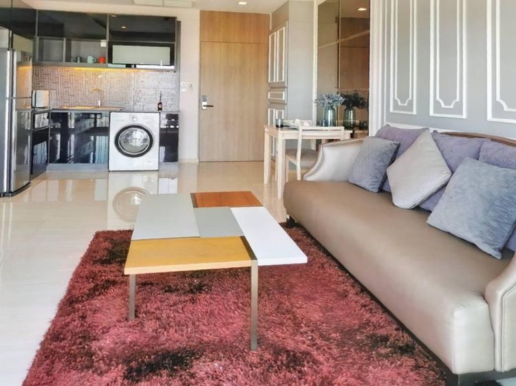 ตกแต่งครบ Noble Development 52 ตร.ม. 1 ห้องนอน 1 ห้องน้ำ คอนโดสำหรับ ขายใน พระโขนงเหนือ รูปที่ 2