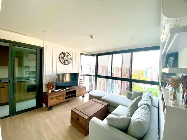 ตกแต่งครบ Sansiri 60 ตร.ม. 2 ห้องนอน 2 ห้องน้ำ คอนโดสำหรับ ขายใน คลองตันเหนือ รูปที่ 2