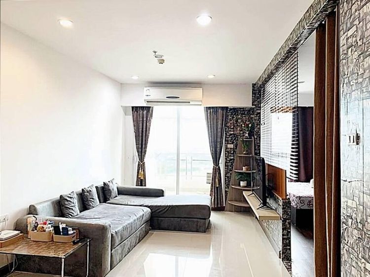 63 ตร.ม. 1 ห้องนอน 1 ห้องน้ำ คอนโดสำหรับ ขายใน ช่องนนทรี