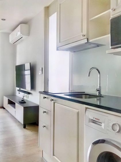 ตกแต่งครบ Noble Development 35 ตร.ม. 1 ห้องนอน 1 ห้องน้ำ คอนโดสำหรับ ขาย &amp; เช่าใน คลองเตยเหนือ รูปที่ 4