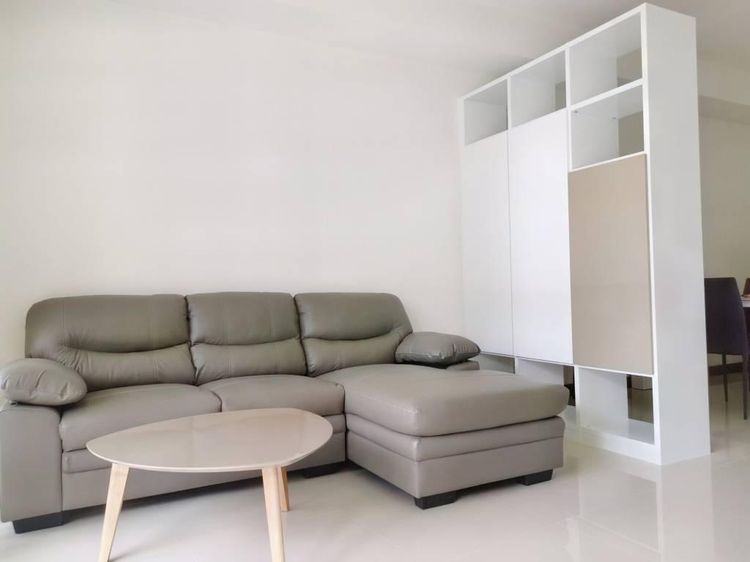 ตกแต่งครบ 2010 อื่นๆ 77 ตร.ม. 1 ห้องนอน 1 ห้องน้ำ คอนโดสำหรับ ขายใน ลุมพินี