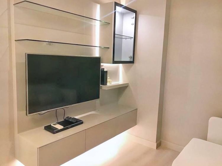 ตกแต่งครบ 2016 อื่นๆ 49 ตร.ม. 2 ห้องนอน 1 ห้องน้ำ คอนโดสำหรับ ขายใน สามเสนใน รูปที่ 2