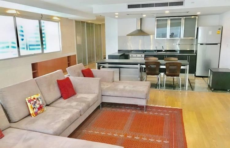 134 ตร.ม. 2 ห้องนอน 2 ห้องน้ำ คอนโดสำหรับ ขายใน คลองเตยเหนือ