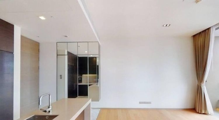 2015 อื่นๆ 57 ตร.ม. 1 ห้องนอน 1 ห้องน้ำ คอนโดสำหรับ ขายใน สีลม รูปที่ 4