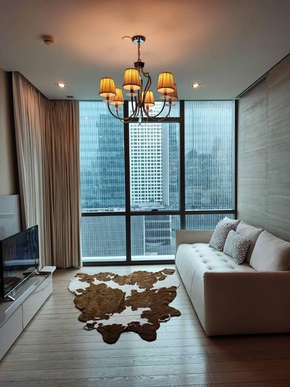 1 ห้องน้ำ 1 ห้องนอน 54 ตารางเมตร เดอะ รูม สุขุมวิท 21