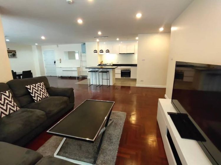 ตกแต่งครบ 2010 อื่นๆ 2 ห้องนอน 2 ห้องน้ำ 144 ตารางเมตร สีลม คอนโดมิเนียม รูปที่ 2