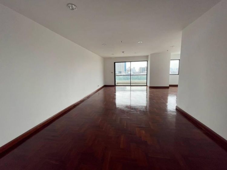 2010 อื่นๆ 165 ตร.ม. 2 ห้องนอน 2 ห้องน้ำ คอนโดสำหรับ ขายใน บางโคล่