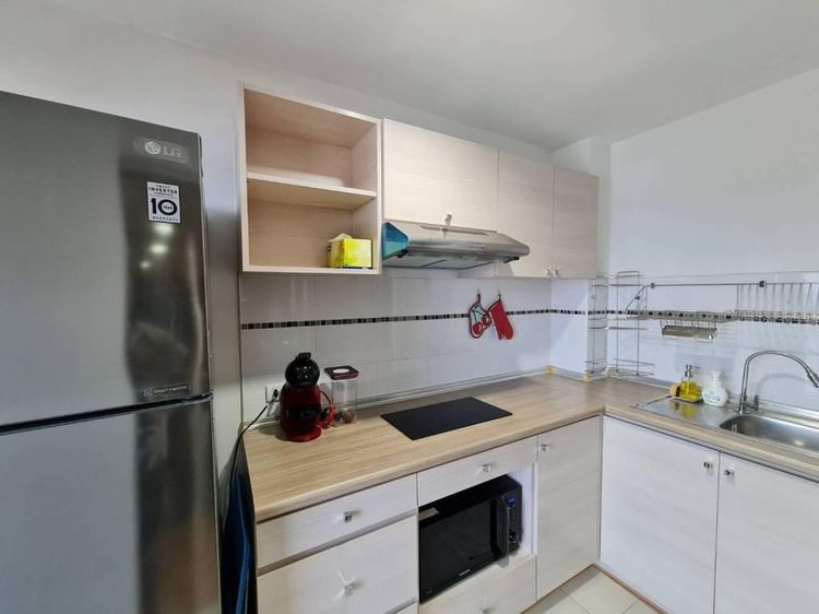 ตกแต่งครบ 2012 LPN Development 104 ตร.ม. 2 ห้องนอน 2 ห้องน้ำ คอนโดสำหรับ ขายใน ยานนาวา รูปที่ 4