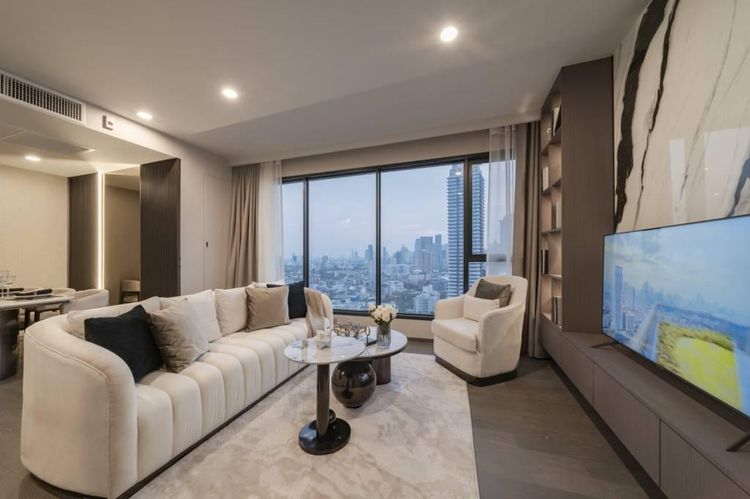 ตกแต่งครบ 2022 Ananda Development 102 ตร.ม. 3 ห้องนอน 3 ห้องน้ำ คอนโดสำหรับ ขายใน คลองเตย