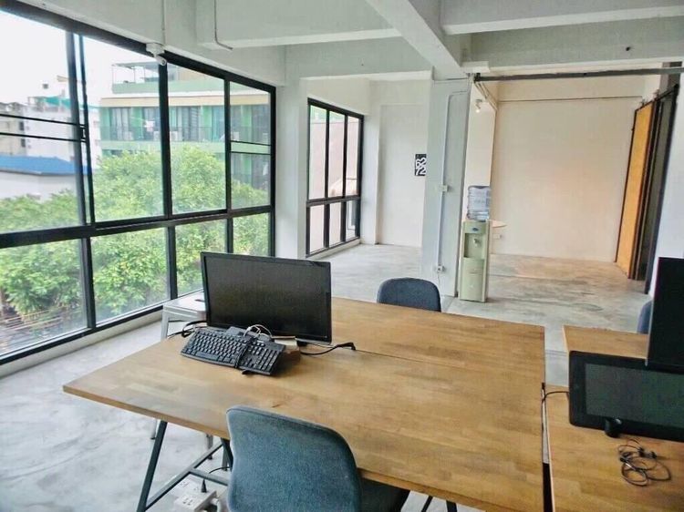 920 ตร.ม. อาคารสำหรับ ขาย &amp; เช่าใน ดินแดง รูปที่ 3