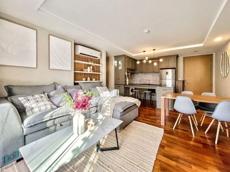 ตกแต่งครบ 2010 Sansiri 80 ตร.ม. 2 ห้องนอน 2 ห้องน้ำ คอนโดสำหรับ ขายใน คลองเตย