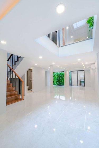 อื่นๆ 3+1 ห้องนอน 4 ห้องน้ำ 33 ตรว210 ตรม ทาวน์เฮ้าส์ สำหรับขาย รูปที่ 3