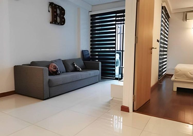 ตกแต่งครบ 2013 อื่นๆ 43 ตร.ม. 1 ห้องนอน 1 ห้องน้ำ คอนโดสำหรับ ขายใน คลองตันเหนือ