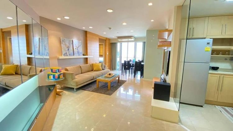 111 ตร.ม. 3 ห้องนอน 2 ห้องน้ำ คอนโดสำหรับ ขายใน บางคอแหลม