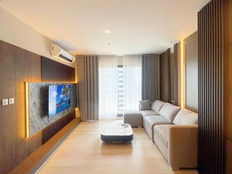 ตกแต่งครบ 2020 AP (Thailand) 63 ตร.ม. 2 ห้องนอน 2 ห้องน้ำ คอนโดสำหรับ ขายใน ลุมพินี