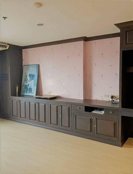 ตกแต่งครบ 2010 อื่นๆ 86 ตร.ม. 1 ห้องนอน 1 ห้องน้ำ คอนโดสำหรับ ขายใน บางลำพูล่าง รูปที่ 2