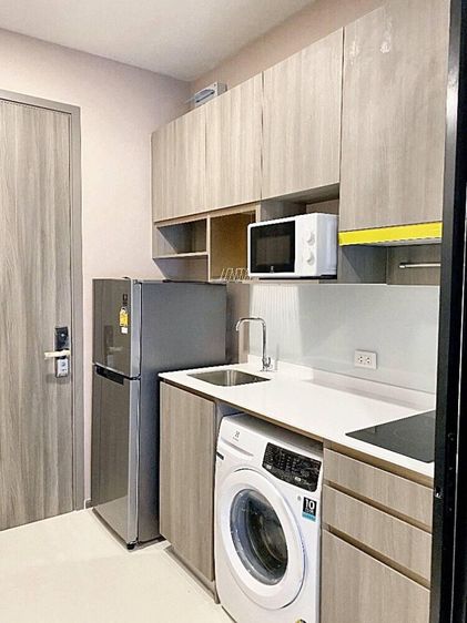 ตกแต่งครบ อื่นๆ 28 ตร.ม. สตูดิโอ 1 ห้องน้ำ คอนโดสำหรับ ขายใน เสนานิคม รูปที่ 4