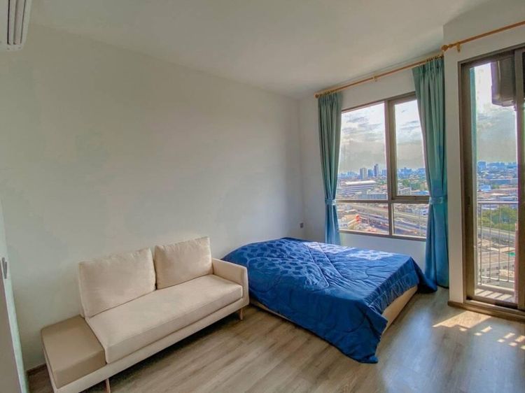 ตกแต่งครบ 2020 อื่นๆ 28 ตร.ม. 1 ห้องนอน 1 ห้องน้ำ คอนโดสำหรับ ขายใน เสนานิคม รูปที่ 4